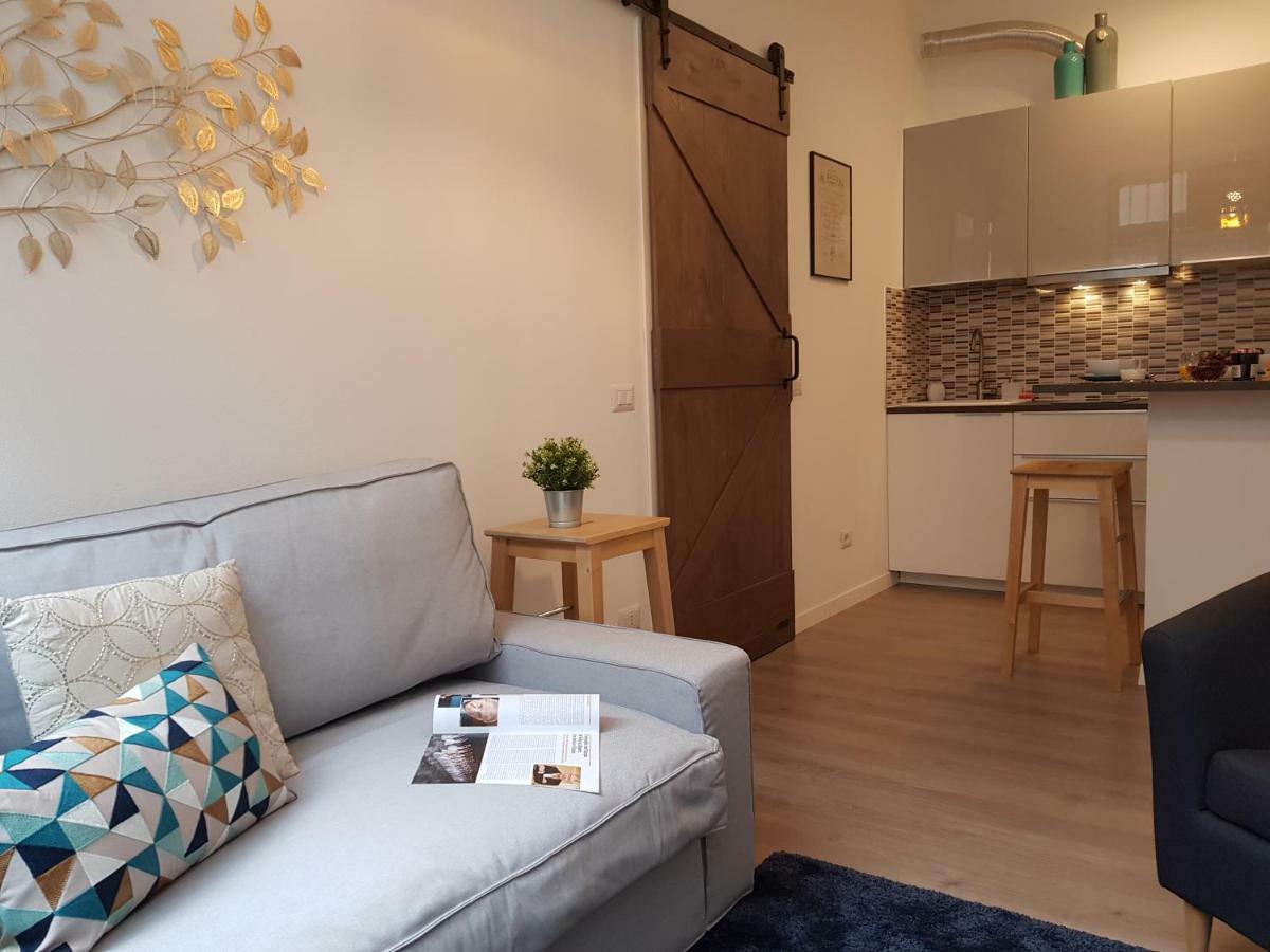 M.H.S. Apartment Milan Bagian luar foto