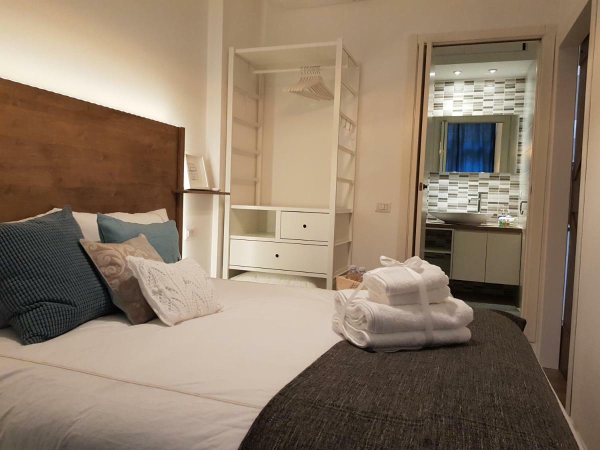 M.H.S. Apartment Milan Bagian luar foto